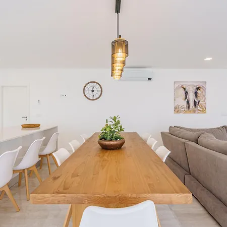 Axess With Panoramic Ocean View וילה *